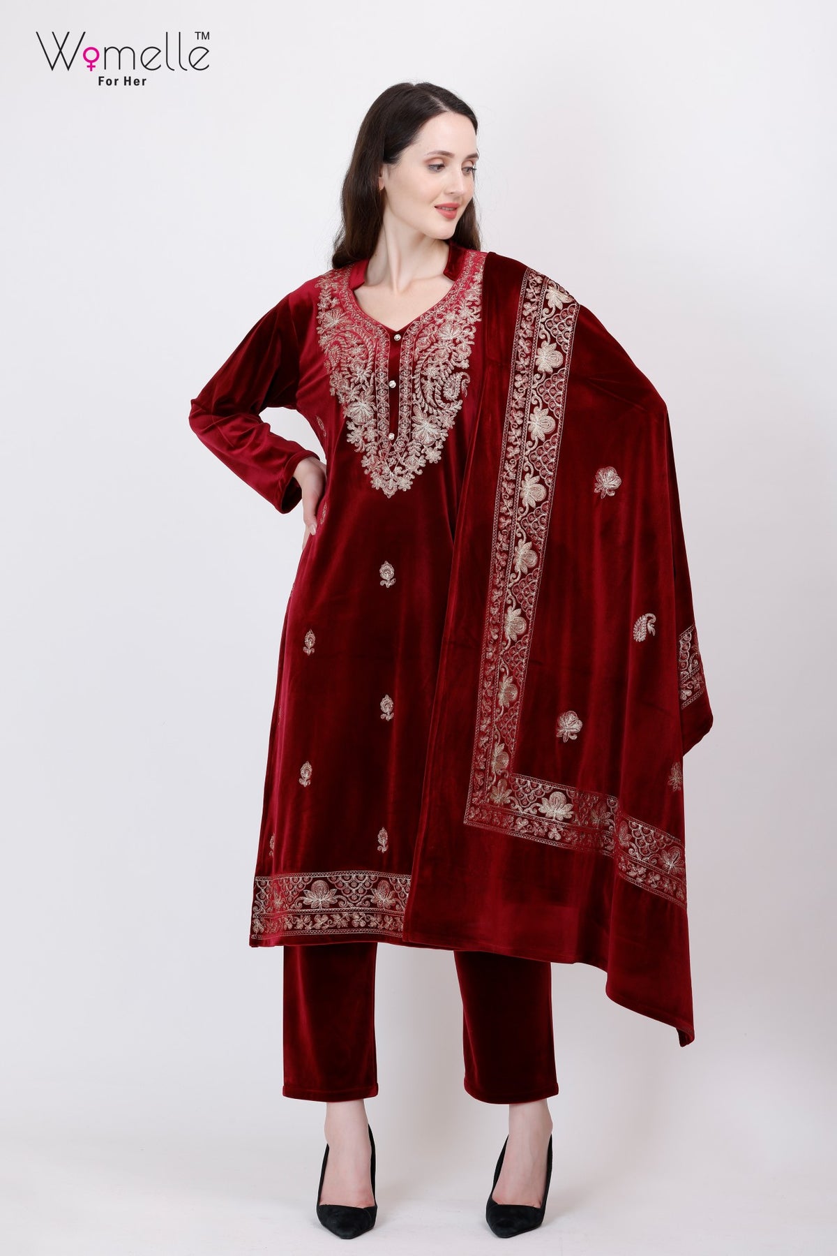 Womelle Elegant  Maroon Embroidered Kurta Set