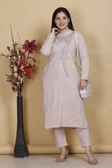 Women's Soft Pink Embroidered Kurta Set