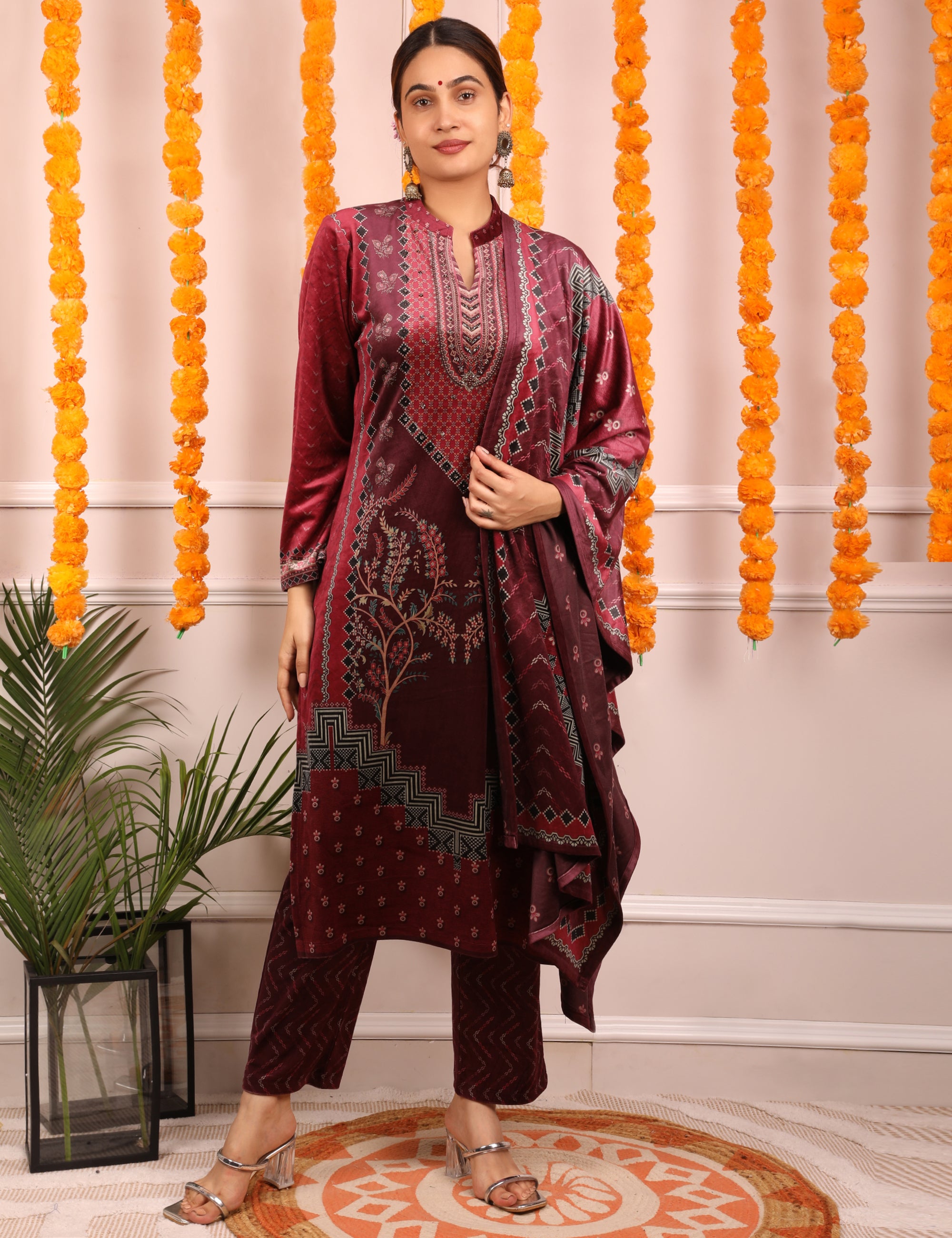 Deep Red Radiance Kurta Set