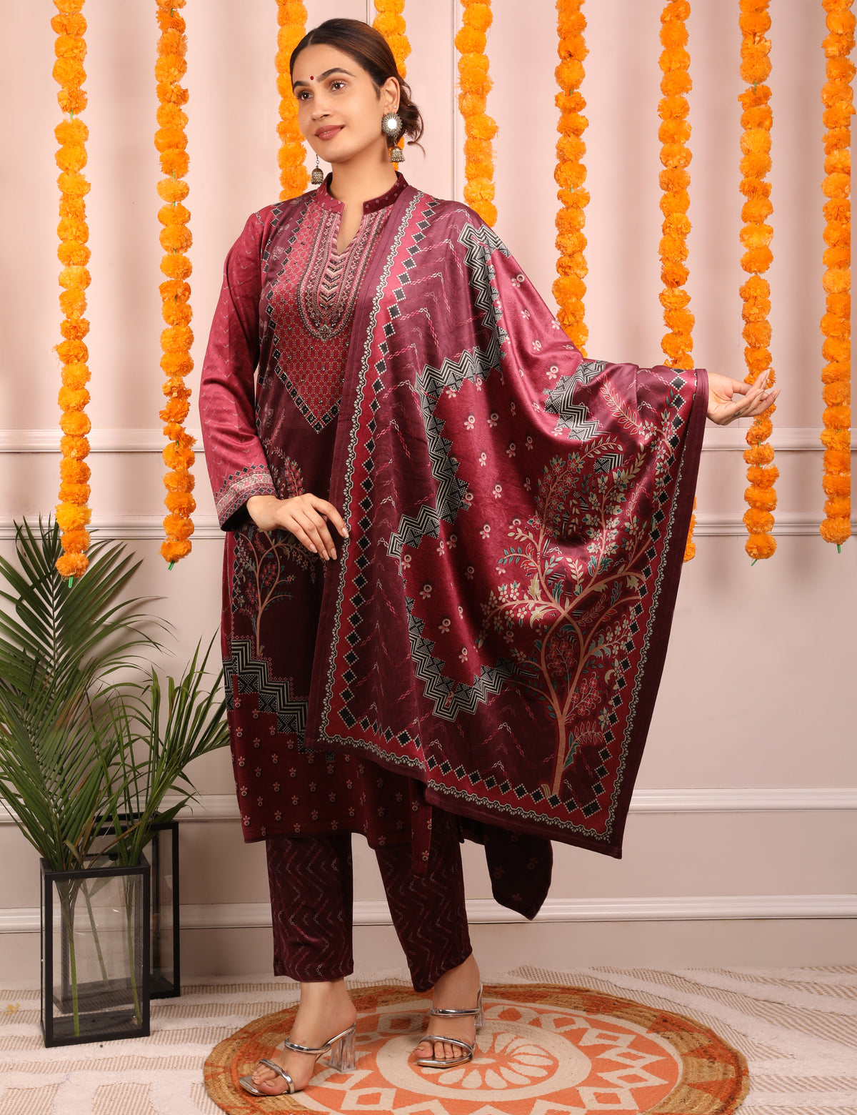 Deep Red Radiance Kurta Set